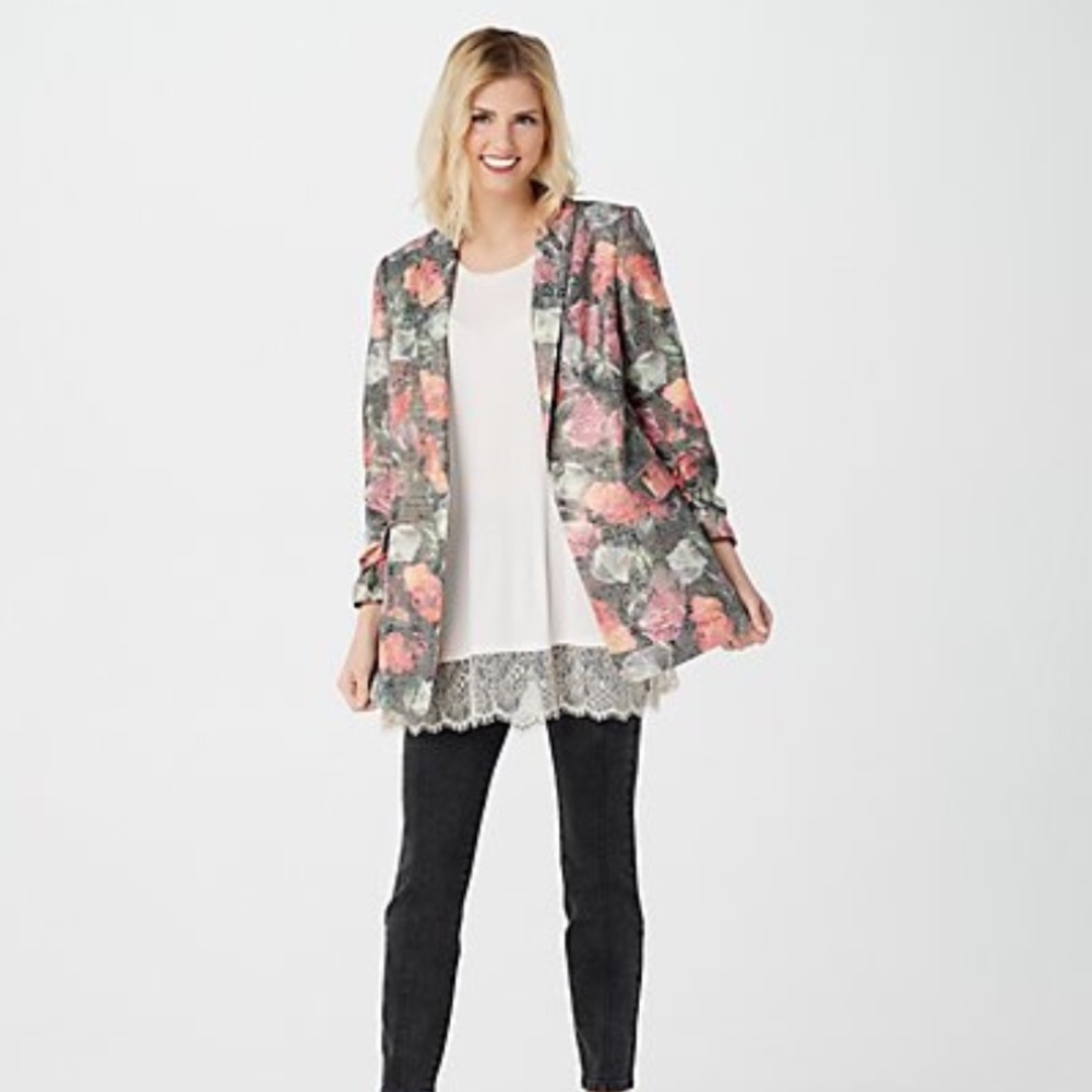 Lavish floral jacquard blazer jacket
